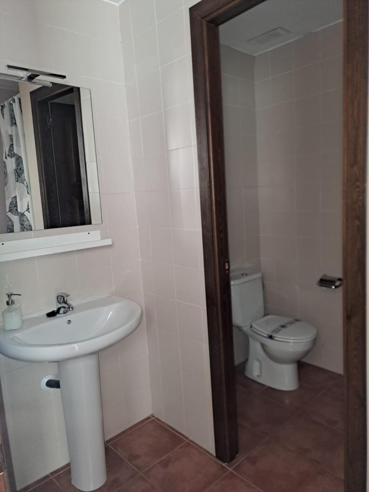 Delicias Hotell Peraltilla Exteriör bild